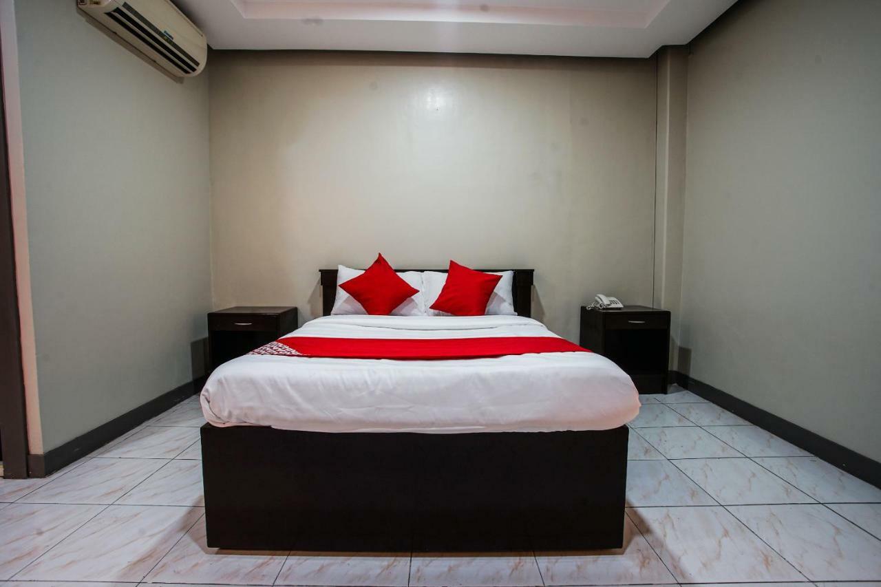 Oyo 192 Tcc Condo-Hostel Davao City Exteriör bild