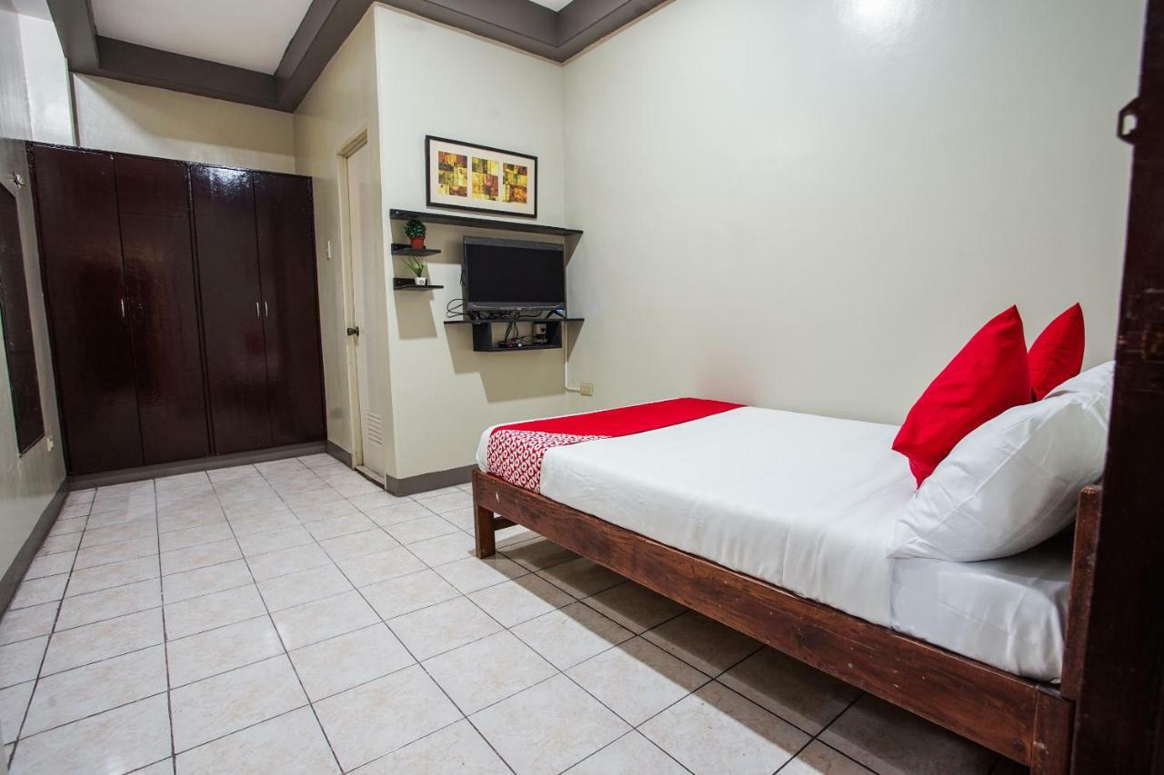 Oyo 192 Tcc Condo-Hostel Davao City Exteriör bild